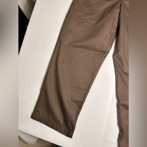 Men’s Izod American Chino 36x29 - Picture 2 of 6
